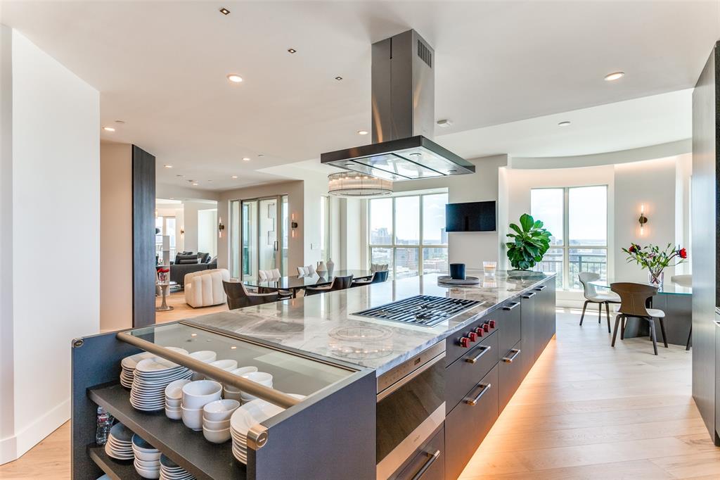 Mayfair Turtle Creek Condos - Residential