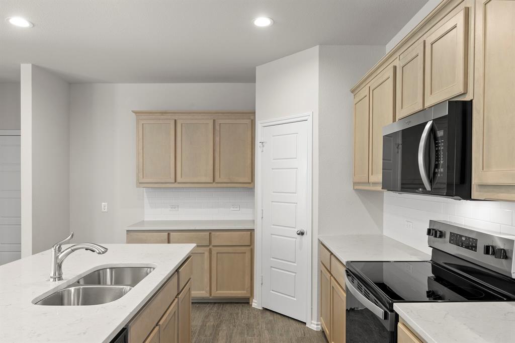 Creekside Ranch - Residential