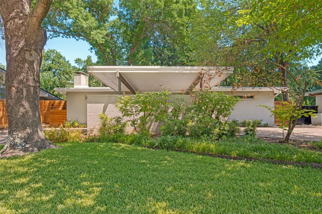 7306 Walling Lane
