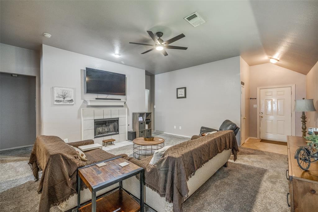 2811 Grandview Drive