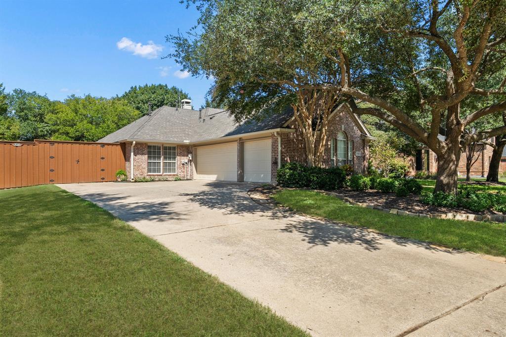 1923 Armstrong Drive