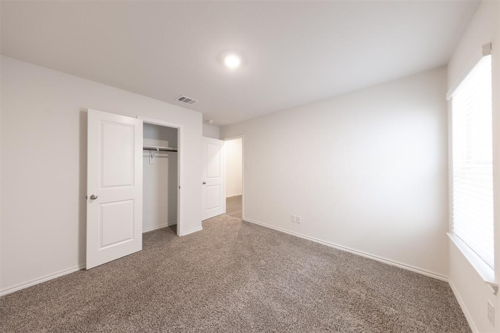 Chalk Hill, Ph 1 - Residential Lease