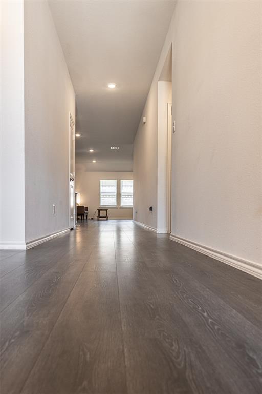 Chalk Hill, Ph 1 - Residential Lease