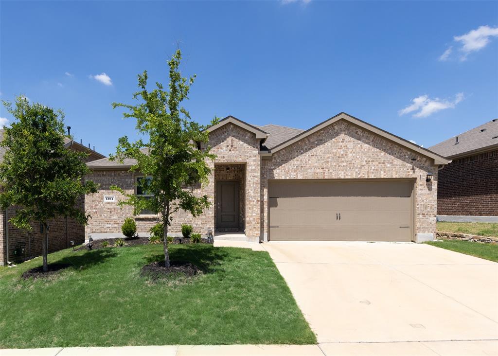 Chalk Hill, Ph 1 - Residential Lease