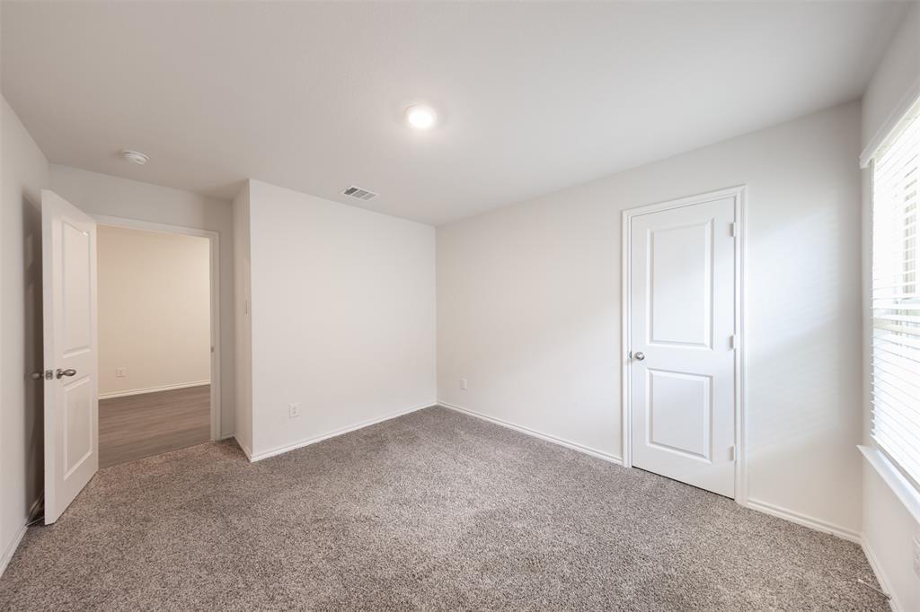 Chalk Hill, Ph 1 - Residential Lease