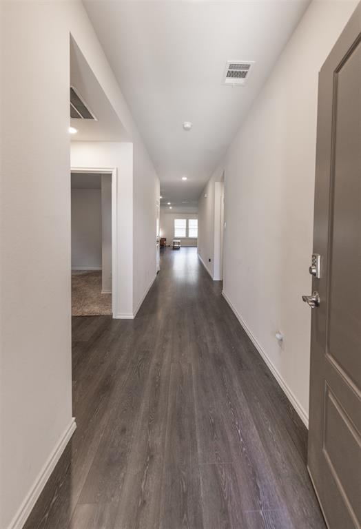 Chalk Hill, Ph 1 - Residential Lease