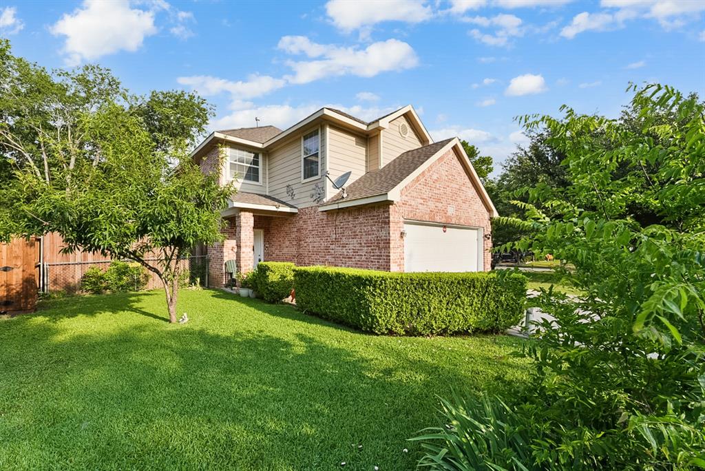 10015 Santa Garza Drive