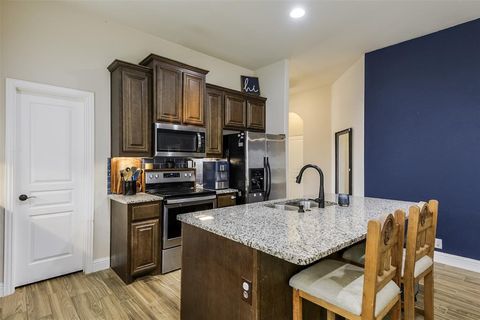 Tiny photo for 118 Gateway Drive, Alvarado, TX 76009 (MLS # 21196935)