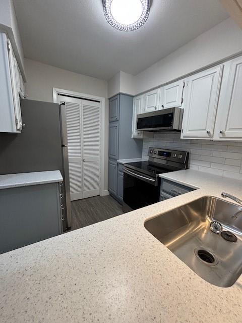 1104 Riverchase Lane 204