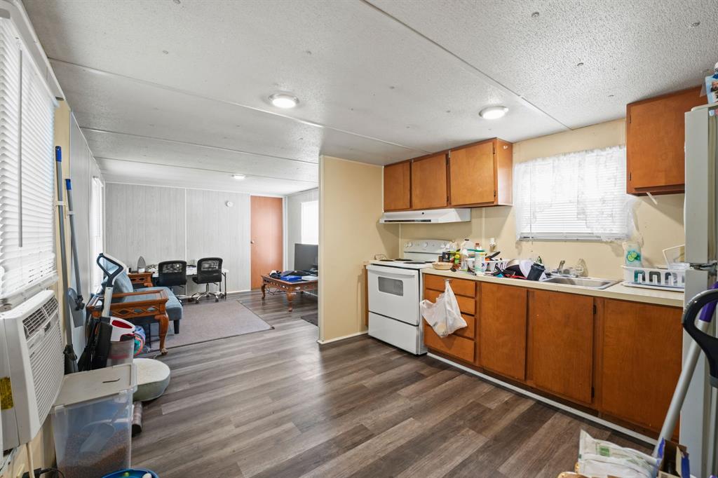 Park Acres - Residential Income