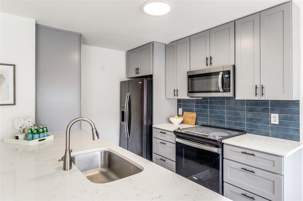 BROOKHAVEN ESTATES 7 - Residential