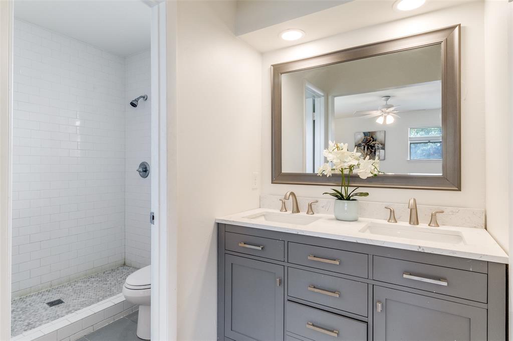 BROOKHAVEN ESTATES 7 - Residential