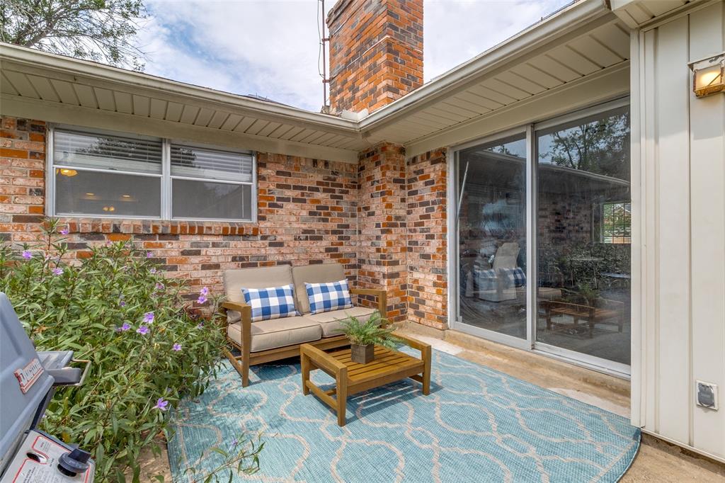 BROOKHAVEN ESTATES 7 - Residential