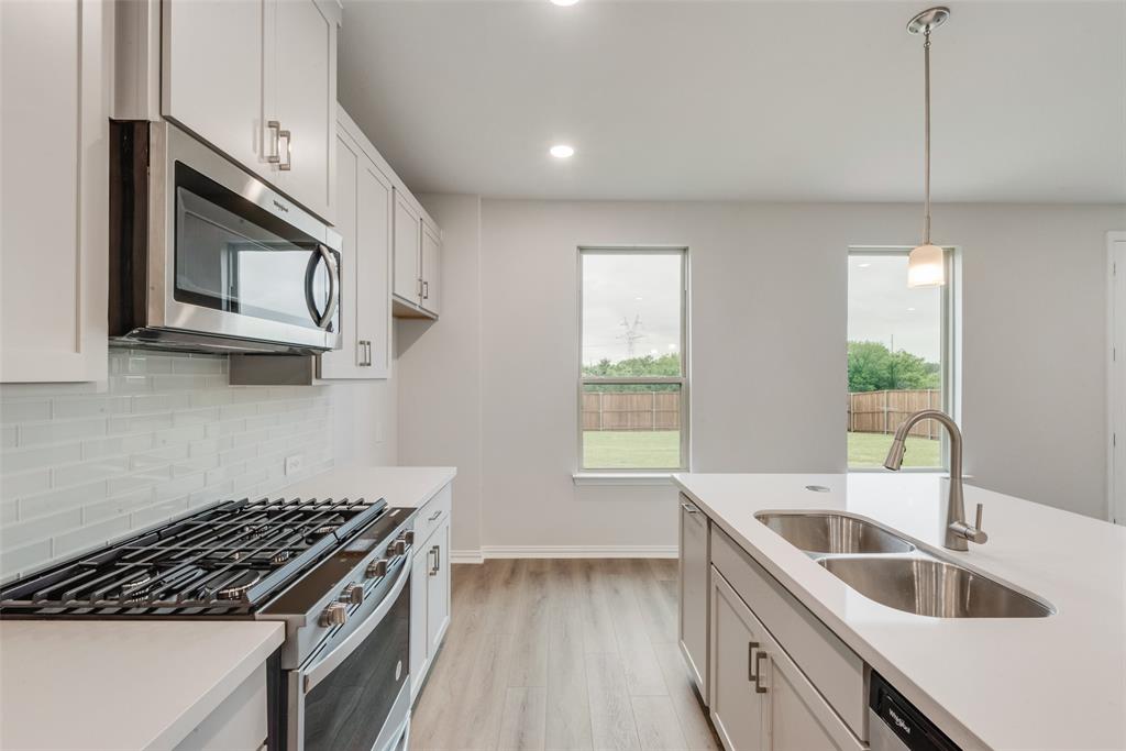 CREEKSIDE PH V - Residential