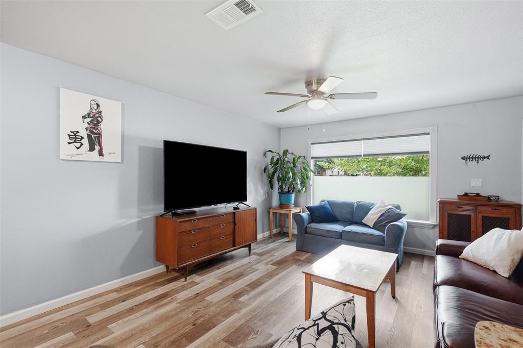 5421 Susan Lee Lane