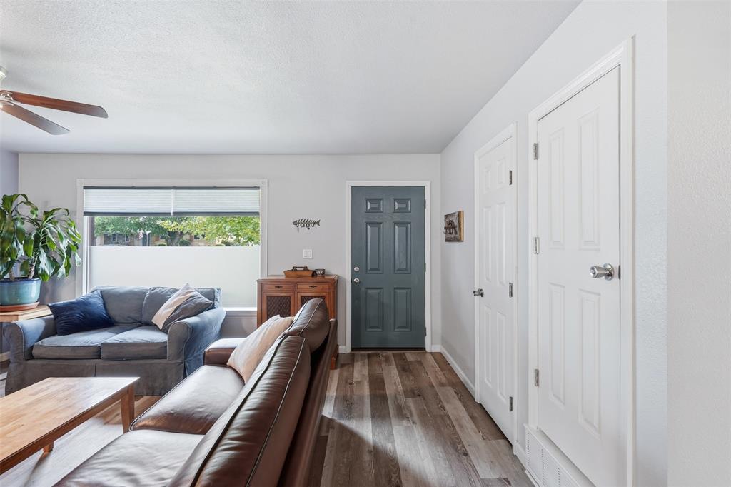 5421 Susan Lee Lane