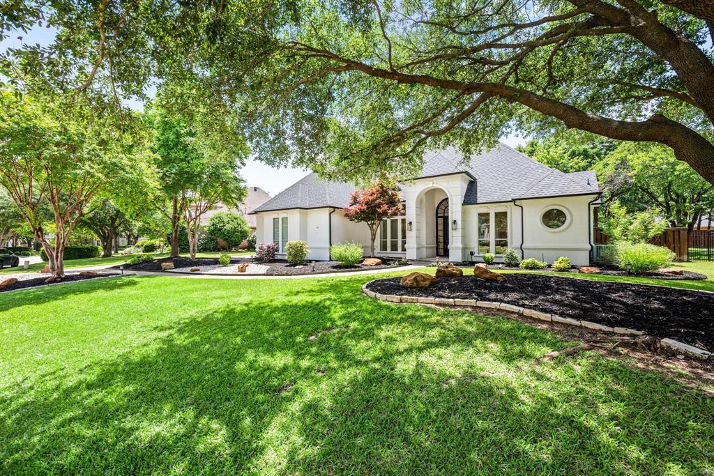 808 Parkdale Drive