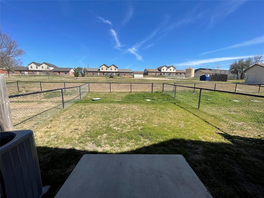 I-20 WEST PARK ADDITION - Residential Lease