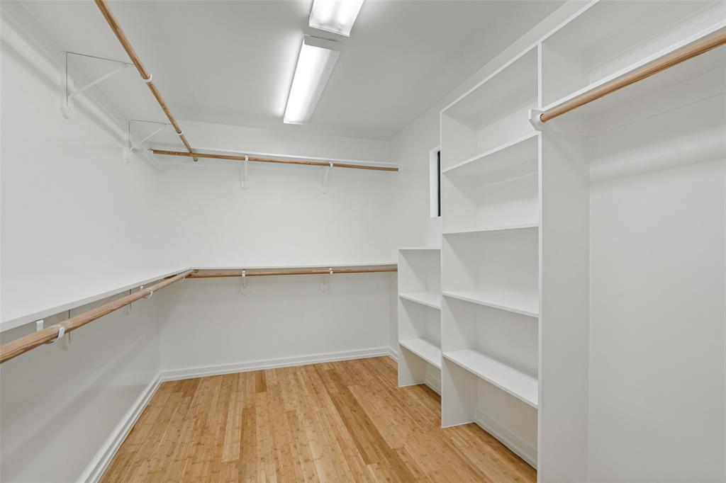 Dwelling At Munger Condos - Residential