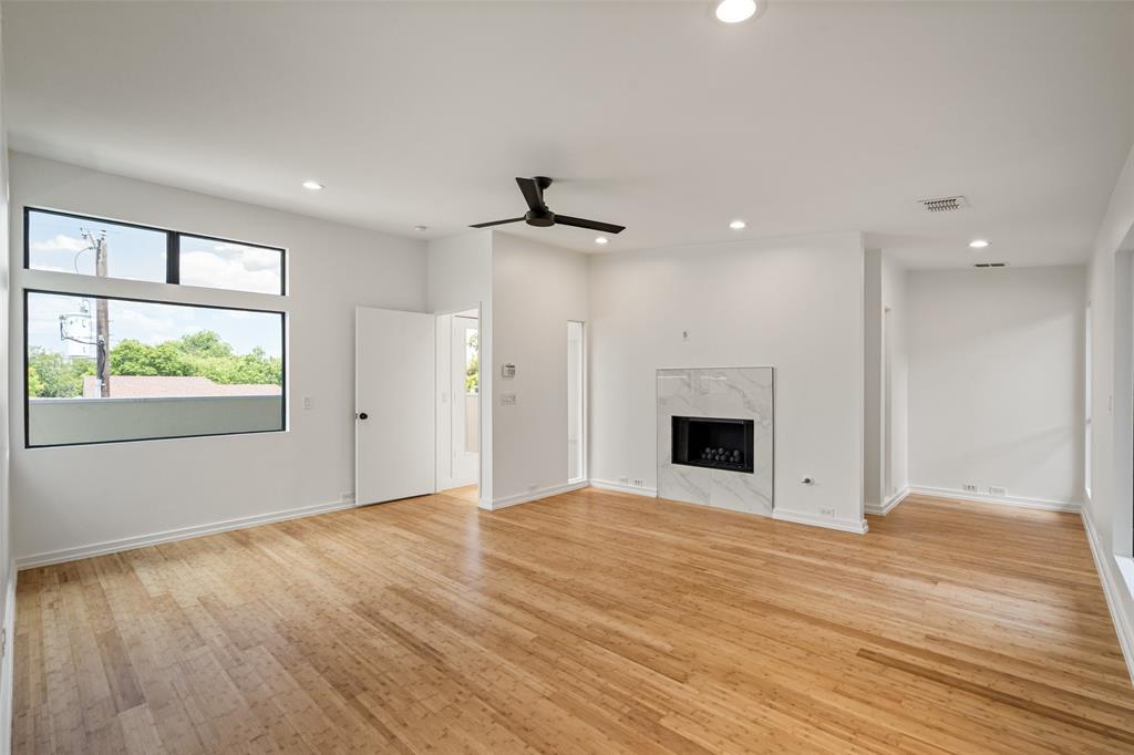 Dwelling At Munger Condos - Residential