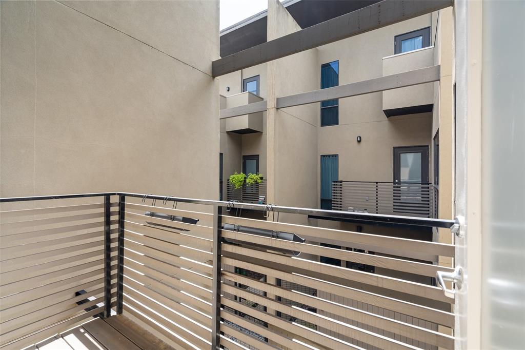 Dwelling At Munger Condos - Residential