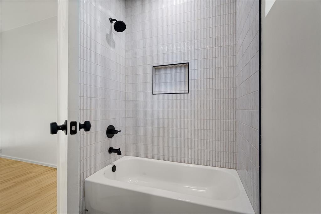 Dwelling At Munger Condos - Residential