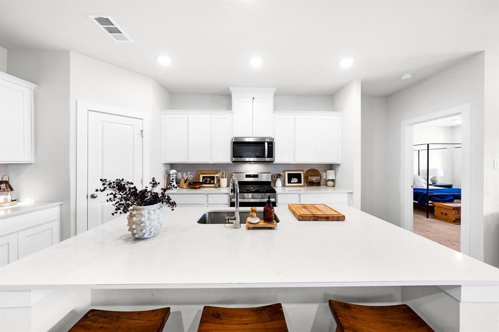 Ambergrove Whiteside Village - Residential