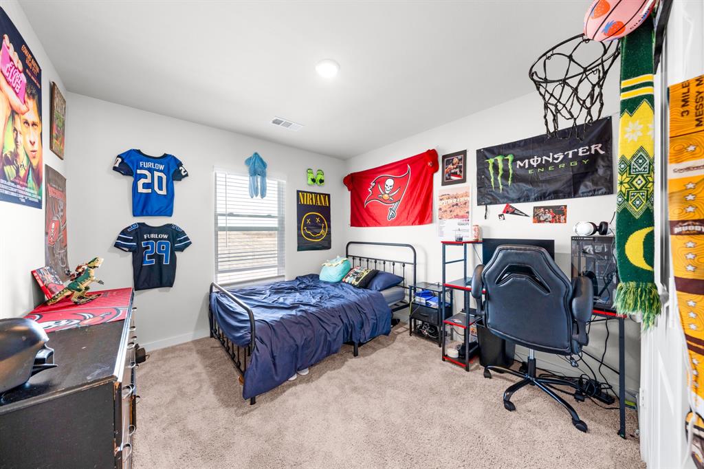 Ambergrove Whiteside Village - Residential