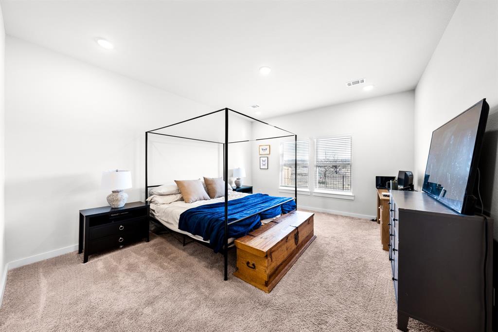 Ambergrove Whiteside Village - Residential