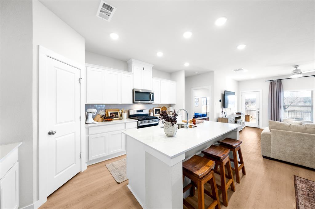 Ambergrove Whiteside Village - Residential