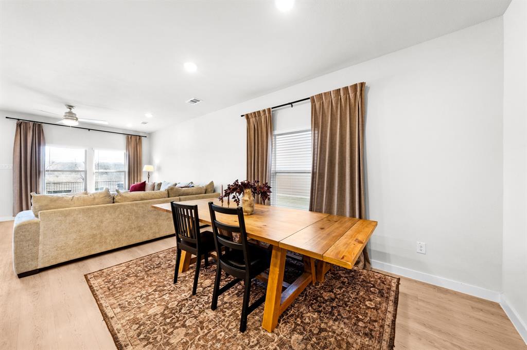 Ambergrove Whiteside Village - Residential