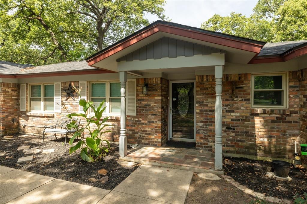 637 Post Oak Drive