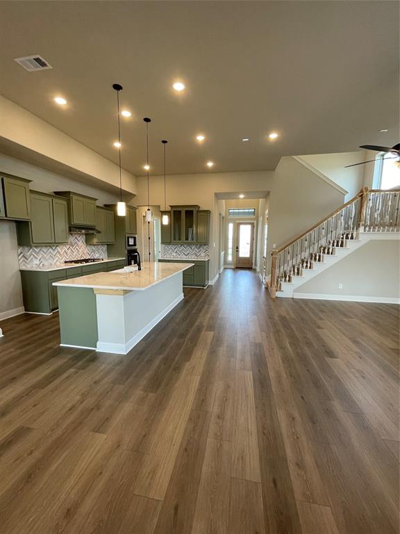 9313 Persimmon