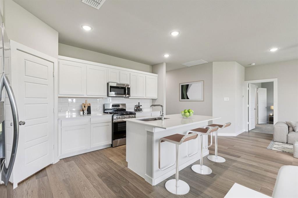 1246 Wolfsbane Drive