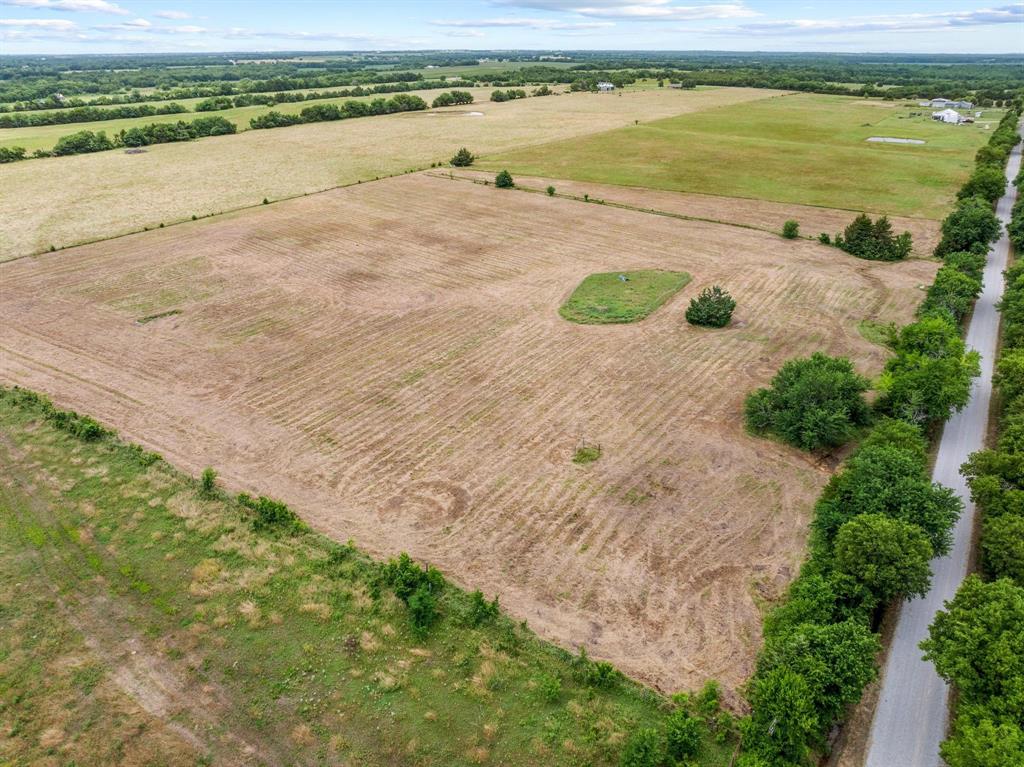 A0716 Moore James C - Land