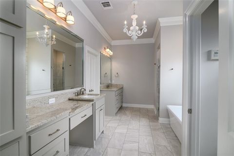 Tiny photo for 825 Galvez Avenue, Shreveport, LA 71115 (MLS # 21197765)