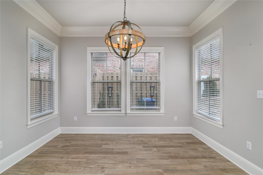 Twelve Oaks - Residential