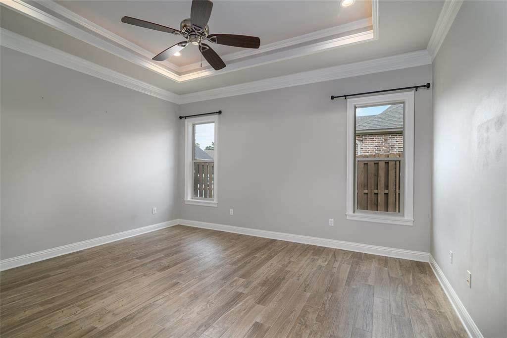 Twelve Oaks - Residential