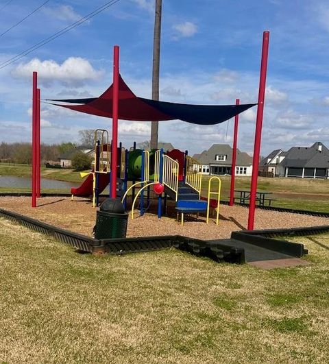 Tiny photo for 825 Galvez Avenue, Shreveport, LA 71115 (MLS # 21197765)