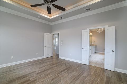 Tiny photo for 825 Galvez Avenue, Shreveport, LA 71115 (MLS # 21197765)