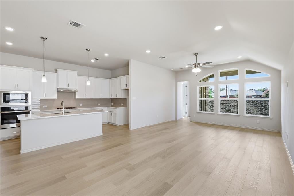 2808 Alcove Lane
