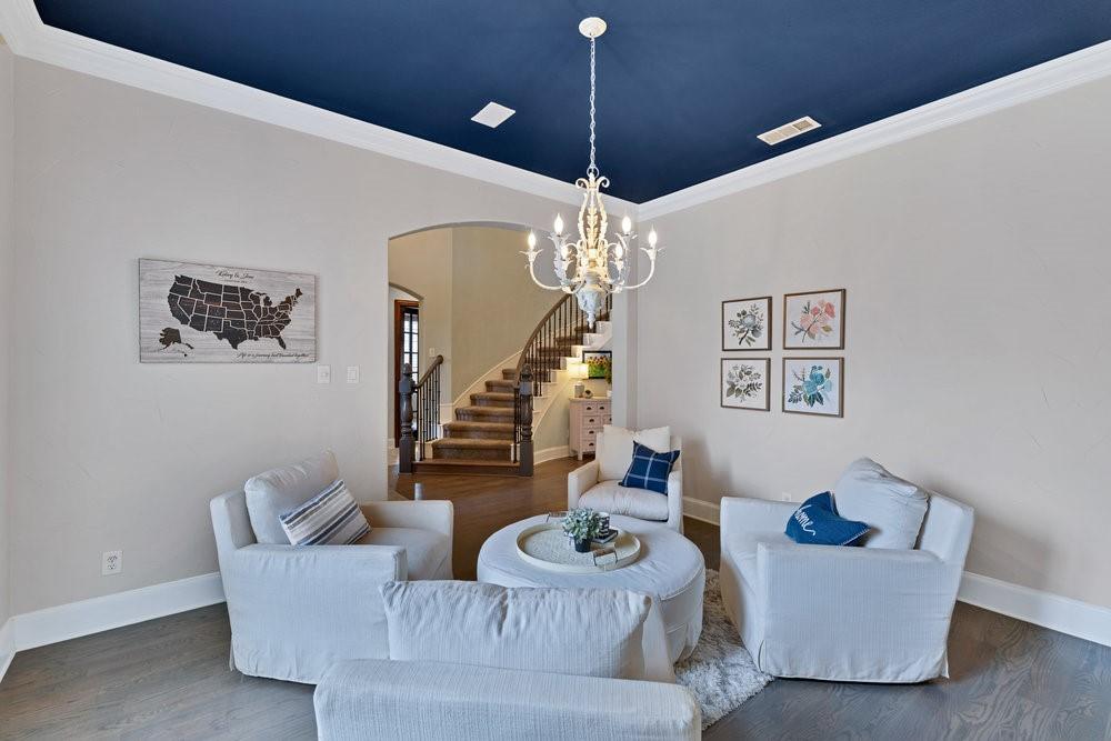 1636 Thomas Lane