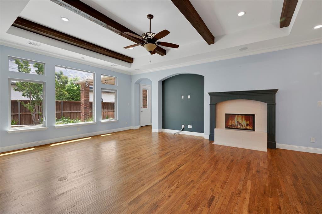 3706 Plum Vista Place