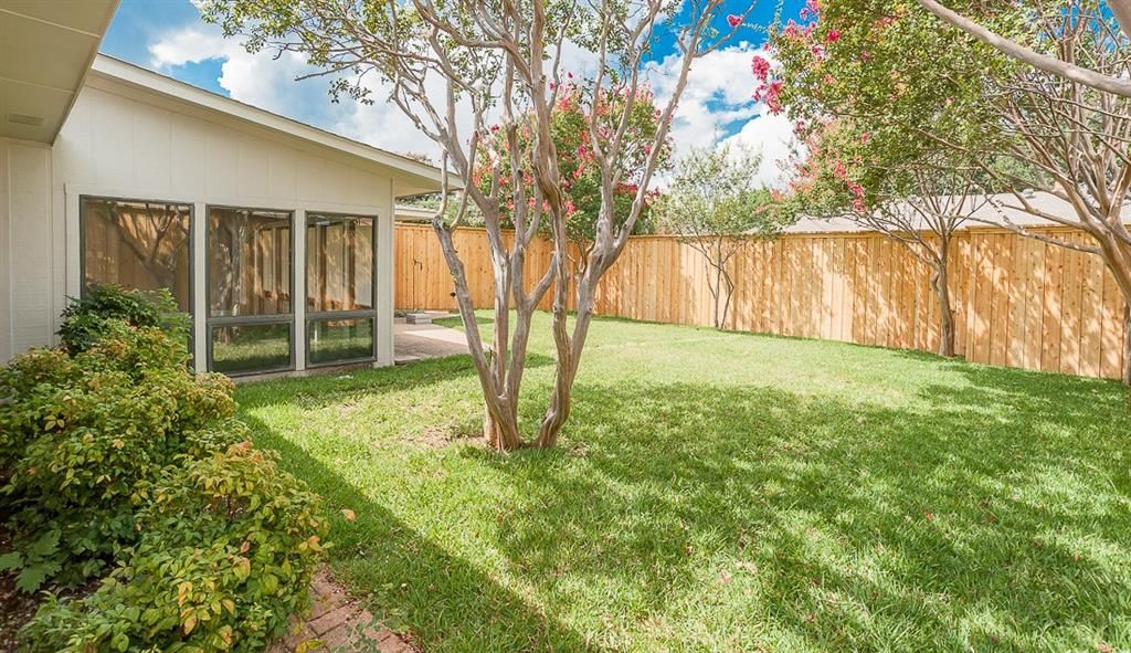 Photo of 4131 Cobblers Lane, Dallas, TX 75287 (MLS # 21215185)