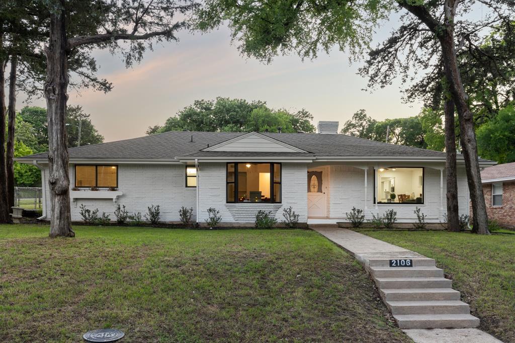 2106 Siesta Drive