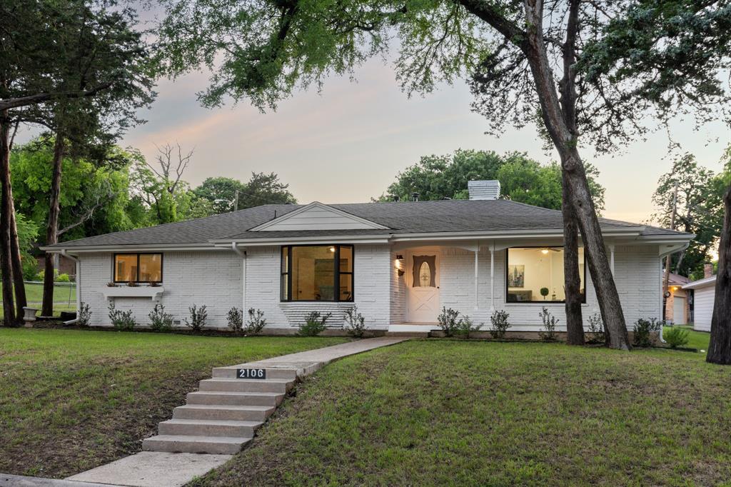 2106 Siesta Drive