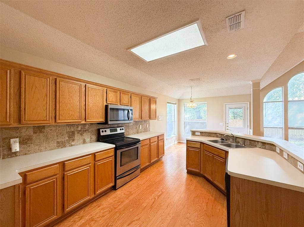 Thousand Oaks Ph II - Residential