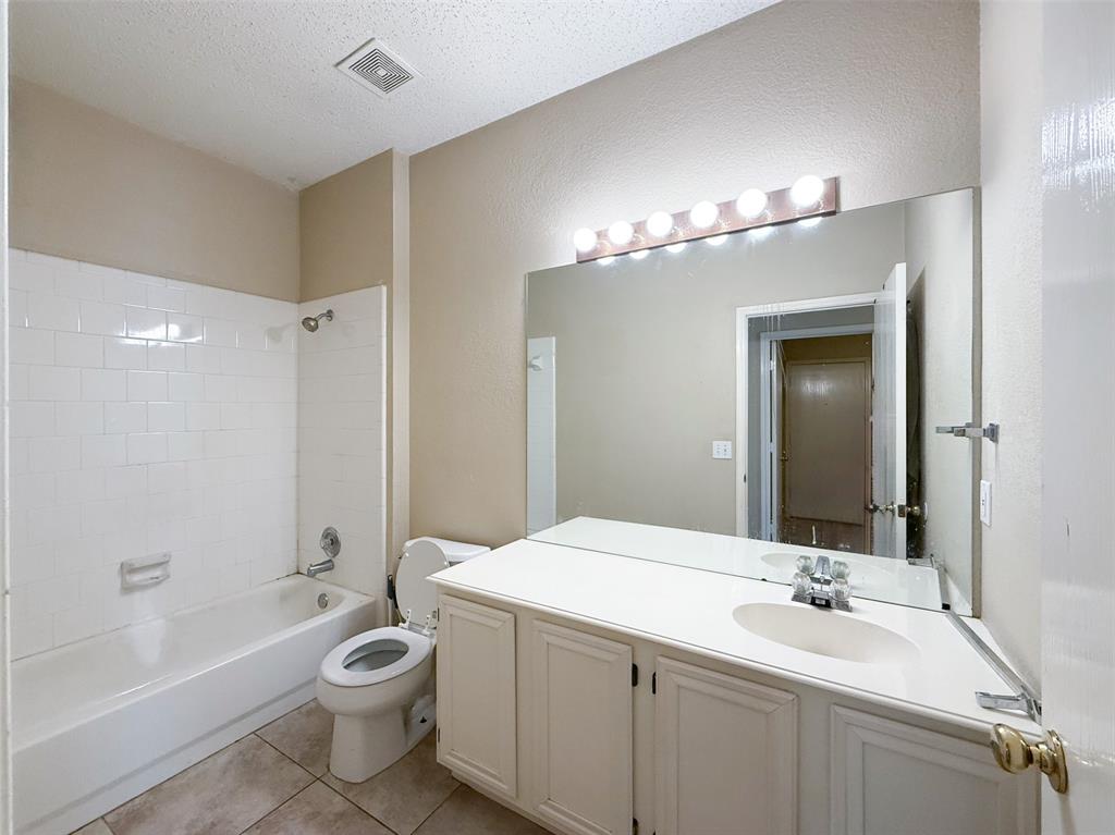 Thousand Oaks Ph II - Residential