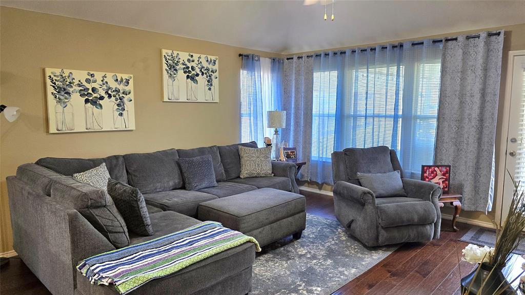 Deer Creek Arlington - Residential