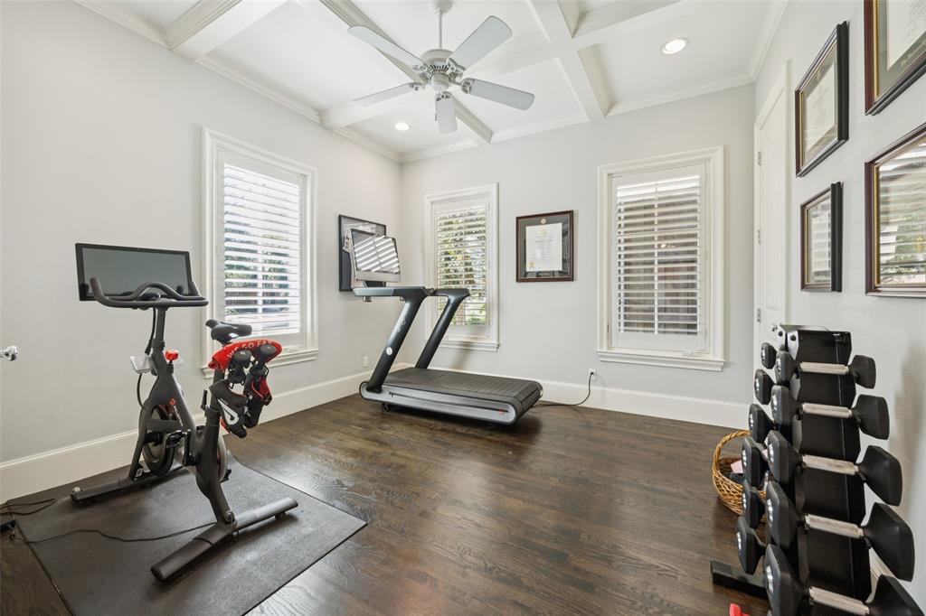 Country Club Estates - Residential